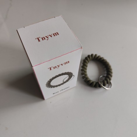 Tnyvm Stretchy Keychain Bracelet Spiral Wristband Keychain for Outdoor and Gym